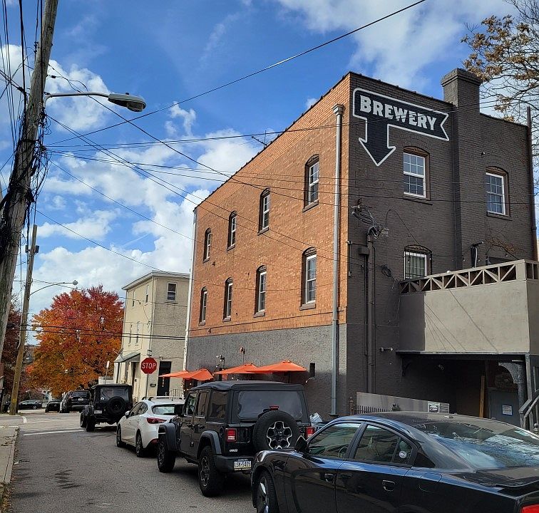 1st image of 4317 Fleming St #3