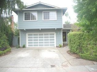 900 Kennedy Dr, Capitola, CA 95010