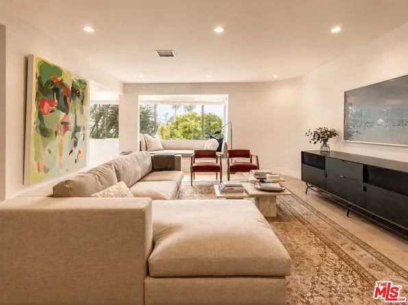 930 California Ave Unit 301, Santa Monica, CA 90403