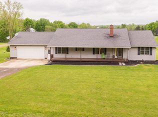 105 S Canfield Rd, Eaton Rapids, MI 48827