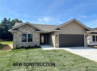 8054 Hudson Ln, Georgetown, IN 47122
