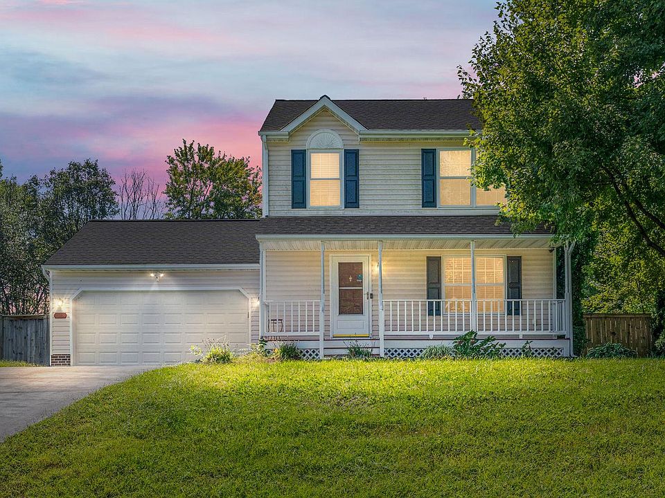 1st image of 10718 Peach Tree Dr
