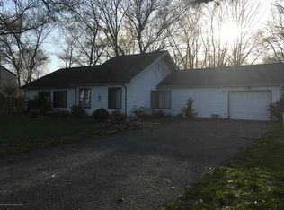 464 Brewers Bridge Rd, Jackson, NJ 08527