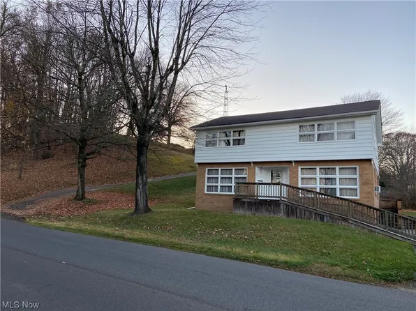 436 N Market St, Minerva, OH 44657