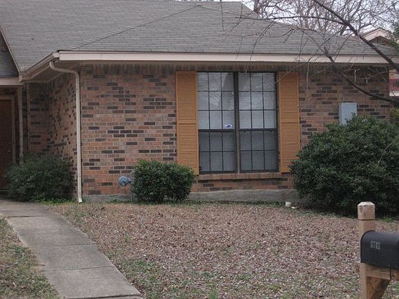 2nd image of 5741 Worchester Dr