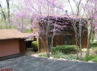 1489 Royal Springs Dr, Saint Louis, MO