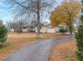 101 H St, Barling, AR 72923