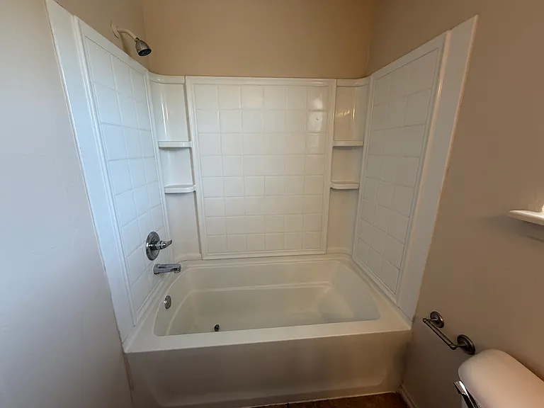 200 Chalmette Dr #1 — Photo 18