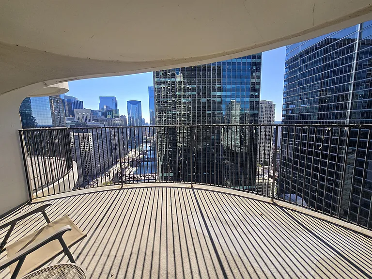 300 N State St #3704 — Photo 11