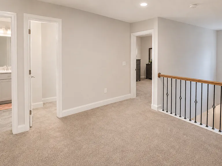 182 Hillmont Dr #16 — Photo 26