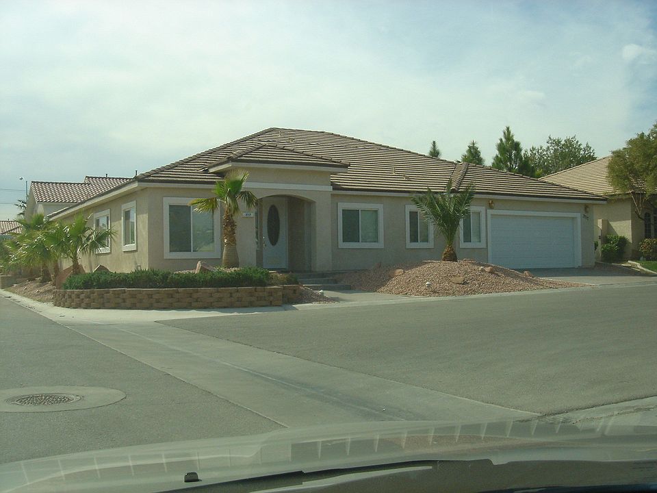 1st image of 3717 Seashore Palm Ct