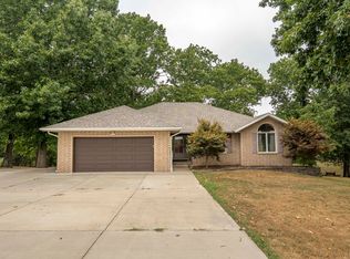 1137 S Gregg Rd, Nixa, MO 65714