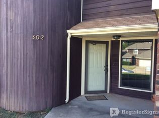 302 Colony Dr, Norman, OK 73072
