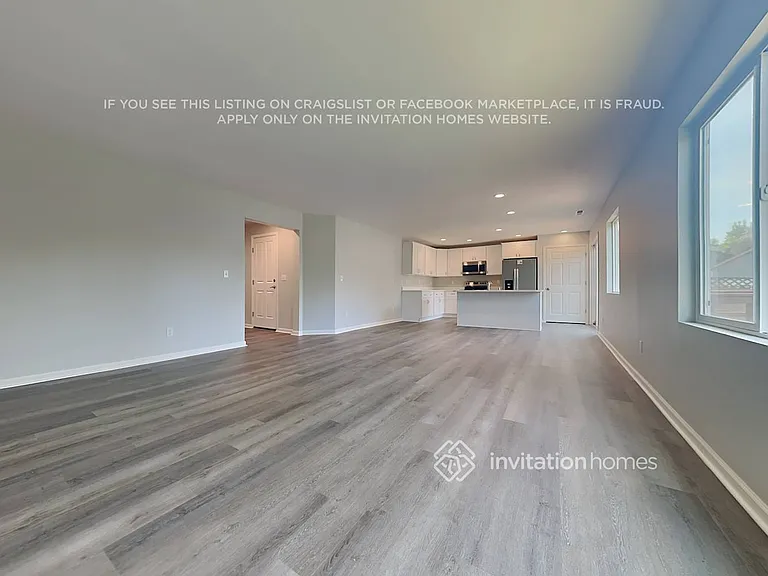 6933 Breeze Dr SE — Photo 5
