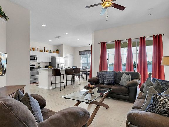 2nd image of 8034 King Palm Cir #Id1248783p