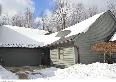 1st image of 9081 Woodcrest Dr