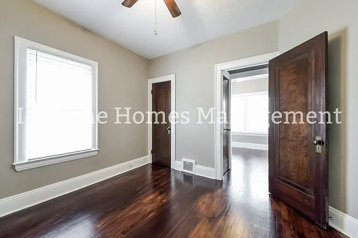 2095 Bunts Rd #2 — Photo 7