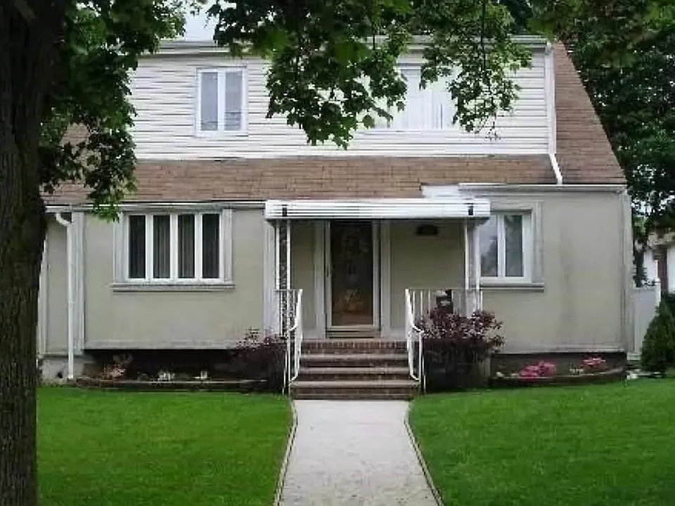 60 Elm St #1