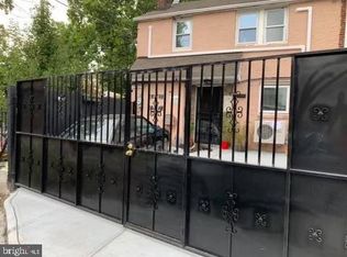 2746 Lehman St, Chester, PA 19013