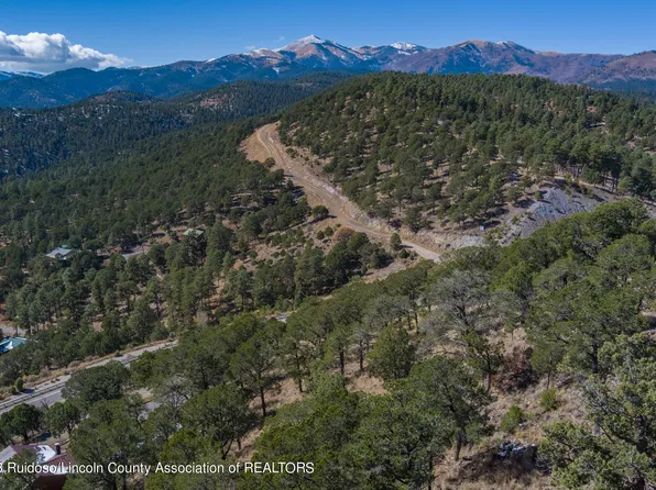 106 Pikes Peak Rd, Ruidoso, NM 88345