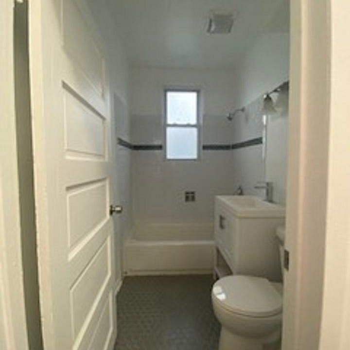 1st image of 44 W 21st St Unit 1