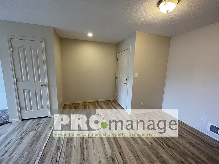 2592 Prospect Dr. — Photo 6