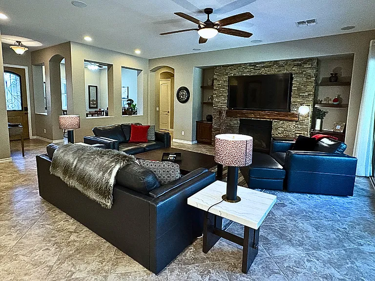 20416 E Raven Dr — Photo 7