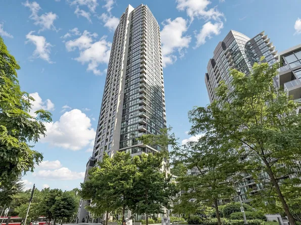 219 Fort York Blvd #1009, Toronto, ON M5V 1B1