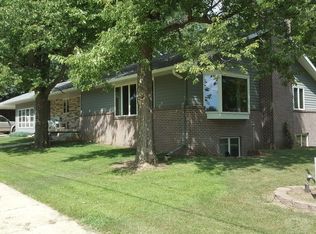 101 N 1st St, Ida Grove, IA 51445