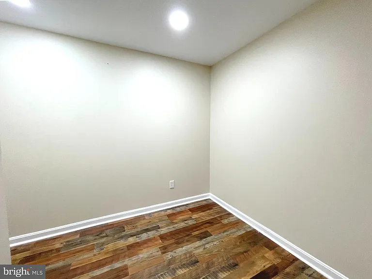 21822 Ronald Dr — Photo 19