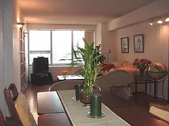 Rented by Nest Seekers International