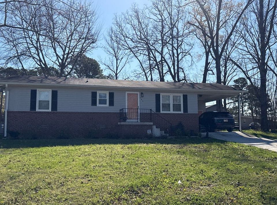 1st image of 104 Clara Dr