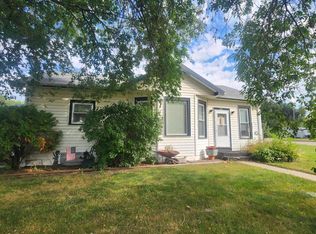 225 E 6th St, Miller, SD 57362