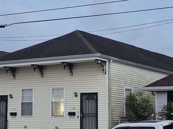 2nd image of 2228-2230 1st St