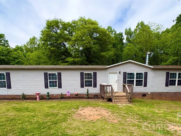 718 W Virginia Ave, Bessemer City, NC 28016