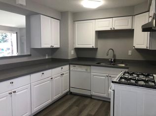 3628 NE 6th St, Renton, WA 98056