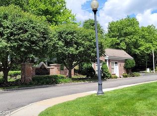 502 Four Seasons Dr #502, Wayne, NJ 07470