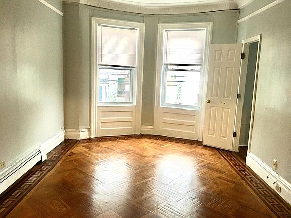 2nd image of 122 E 235th St #2