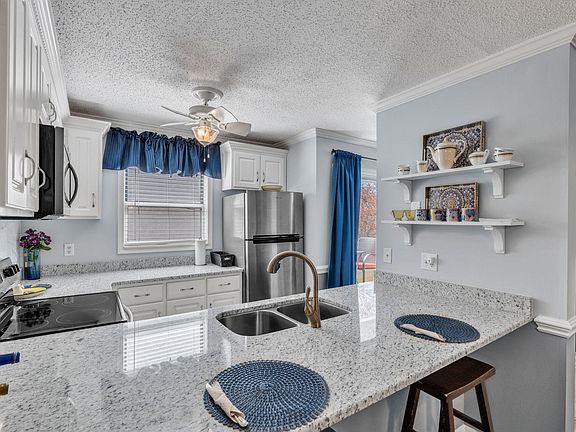 4th image of 2601 Duncan Chapel Rd Unit B202