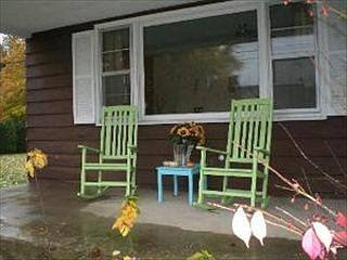 5th image of 407 Highland Ave