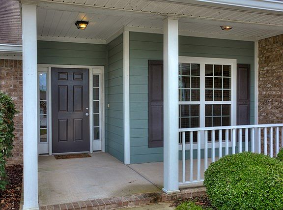 3rd image of 851 Wickham Dr