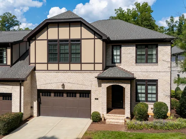 1357 Queensferry Rd, Cary, NC 27511