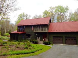 332 Lemon Drop Rd, Ebensburg, PA 15931