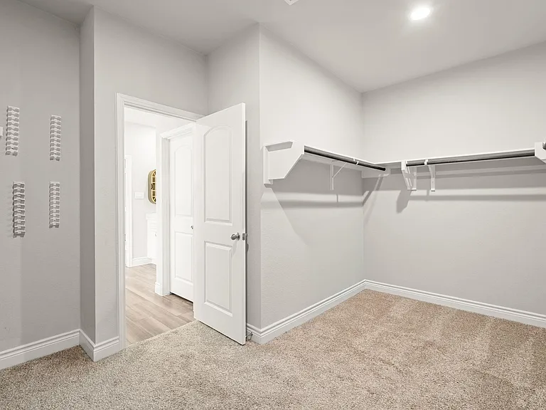 31214 Raleigh Creek Dr — Photo 17