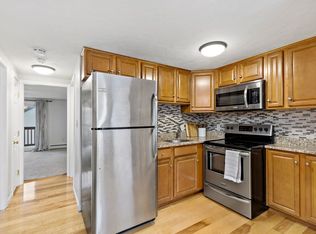 4 Tideview Path APT 11, Plymouth, MA 02360