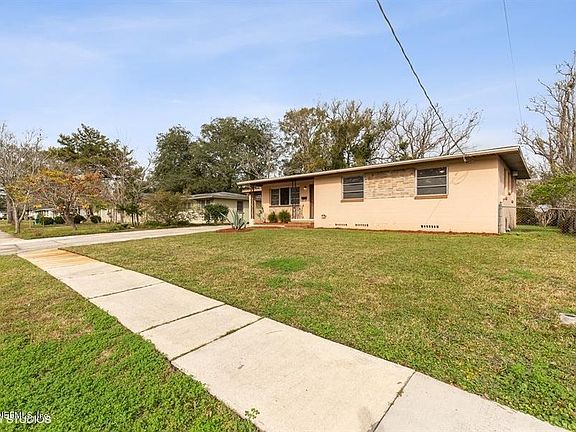 2nd image of 6429 Anvers Blvd