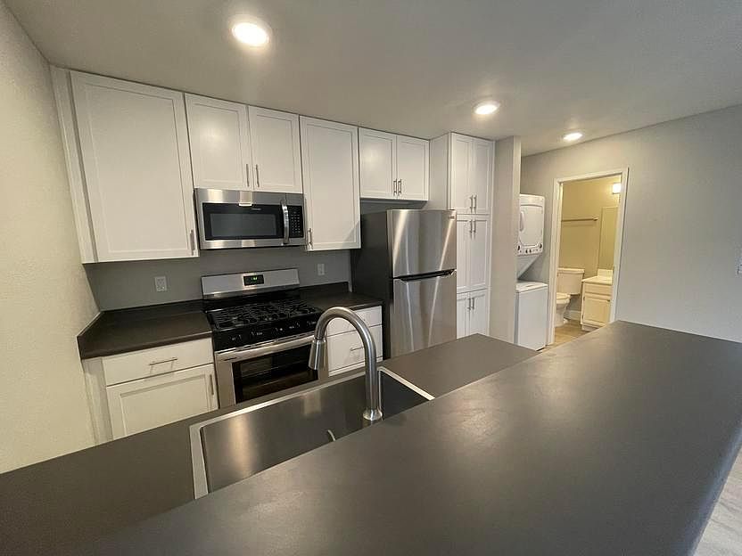 1st image of 1-4414 Alabama St #1