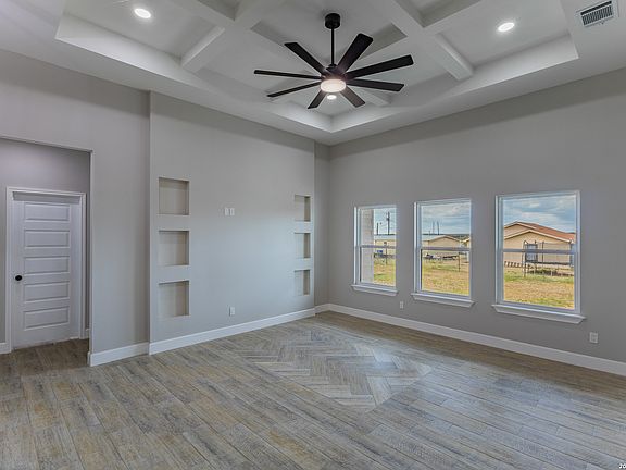 3rd image of 183 Pleasant Drive