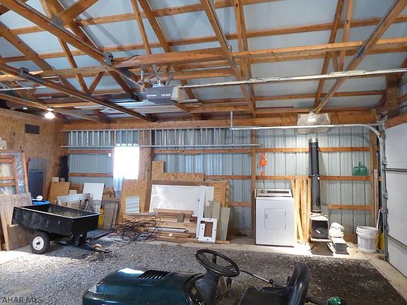 4th image of 235 White Sulphur Ln