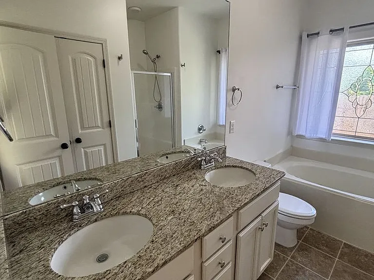 182 Sharpe St — Photo 31